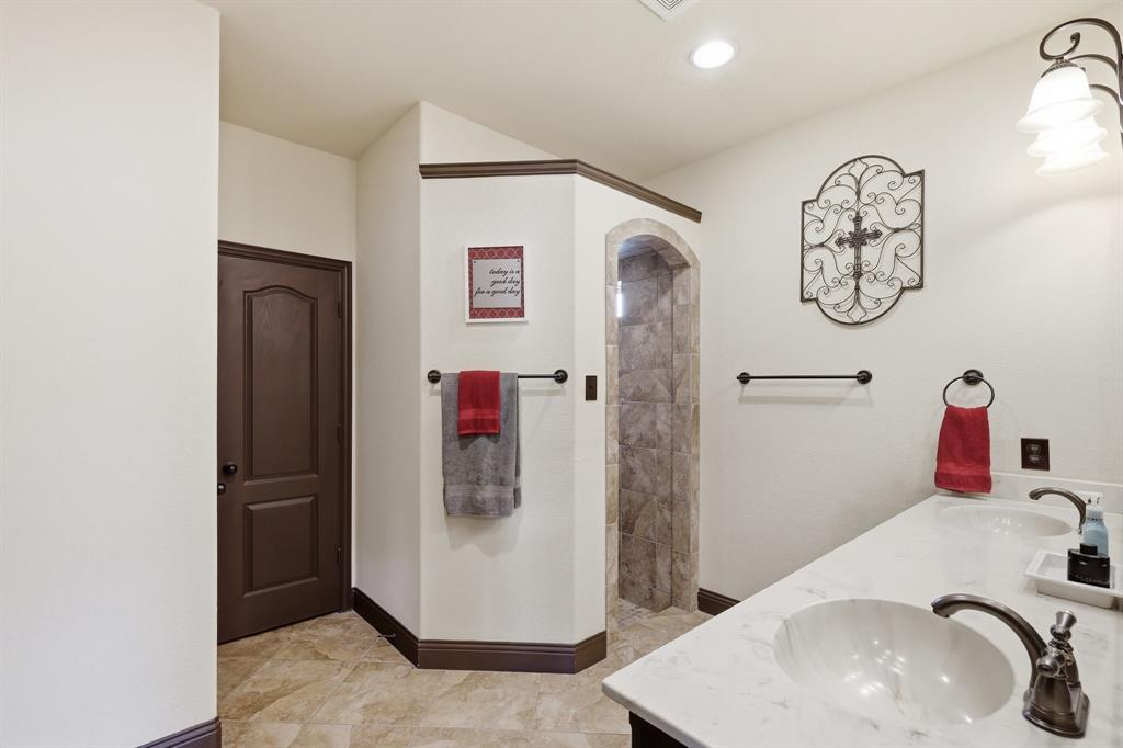 A H Lynde - Residential