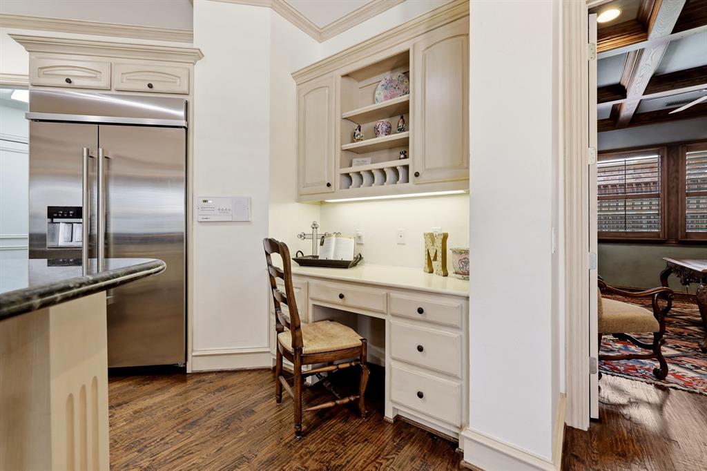 Meadows of Willow Bend - Residential
