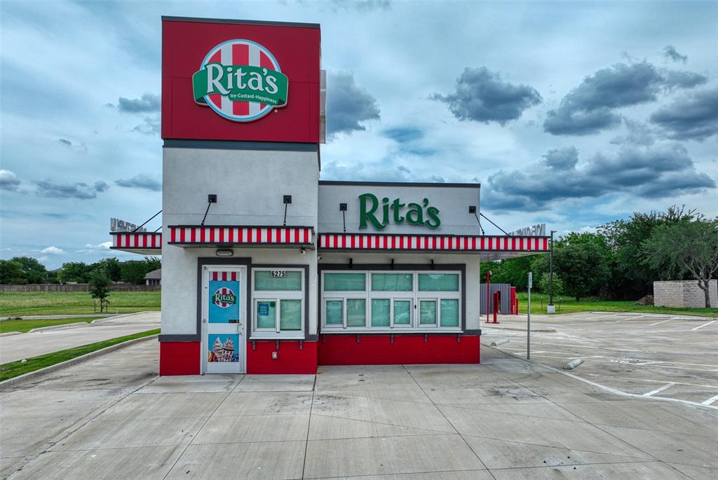 Prime Arlington Drive-Thru Opportunity on 1 Acre

Positioned on one of Arlington's highest traffic commercial corridors, this nearly new 2023 built property offers a rare opportunity to acquire a turnkey food service asset with exceptional visibility, strong demographics, and year round consumer traffic. Situated on a full acre along South Cooper Street, the property features a modern 1,310 SF building with drive-thru capability, ample parking, and direct access to one of the city's busiest retail trade areas.

Surrounded by national retailers, dense residential growth, and major employment centers, this site is ideally suited for a coffee concept, quick service restaurant, dessert shop, smoothie brand, specialty beverage operator, or investor seeking a high demand retail location.

Key Highlights
1.00 Acre hard corner commercial site
1,310 SF building constructed in 2023
Established food service use
High visibility frontage on S. Cooper Street
Strong traffic counts and daily consumer exposure
Ample parking and convenient ingress egress
Located in the heart of Arlington's dominant retail corridor
Excellent owner user or investment opportunity
Room for future branding and operational expansion

Whether you're an operator looking for your next flagship location or an investor seeking a premium retail asset in a rapidly growing market, 6275 S. Cooper Street delivers the visibility, accessibility, and long-term value that today's buyers demand.