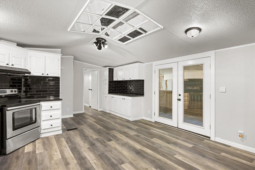 Blue Water Shores - Residential