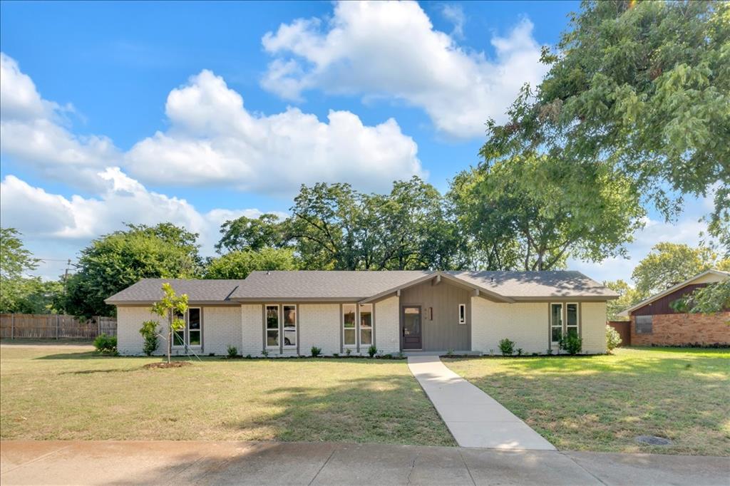 Glen Oaks North #three - Residential