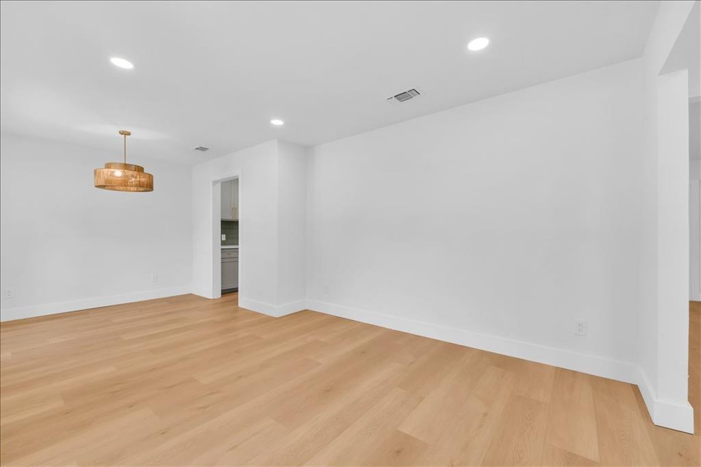 Glen Oaks North #three - Residential