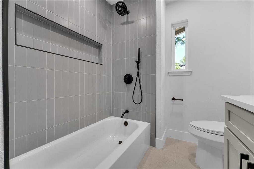 Glen Oaks North #three - Residential
