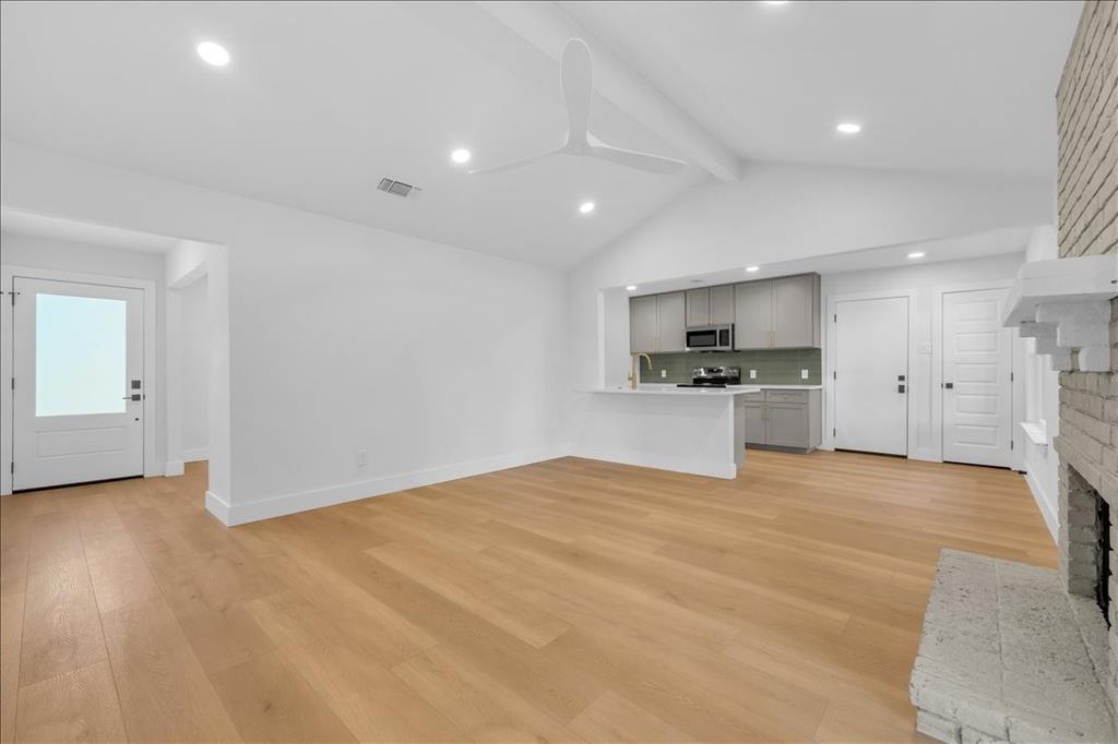 Glen Oaks North #three - Residential