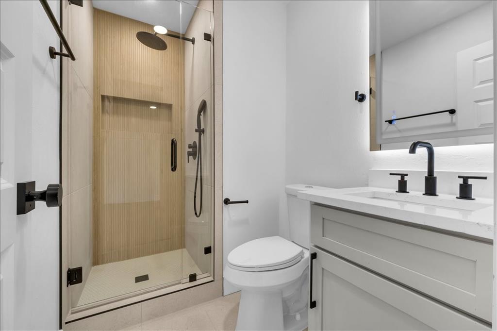 Glen Oaks North #three - Residential