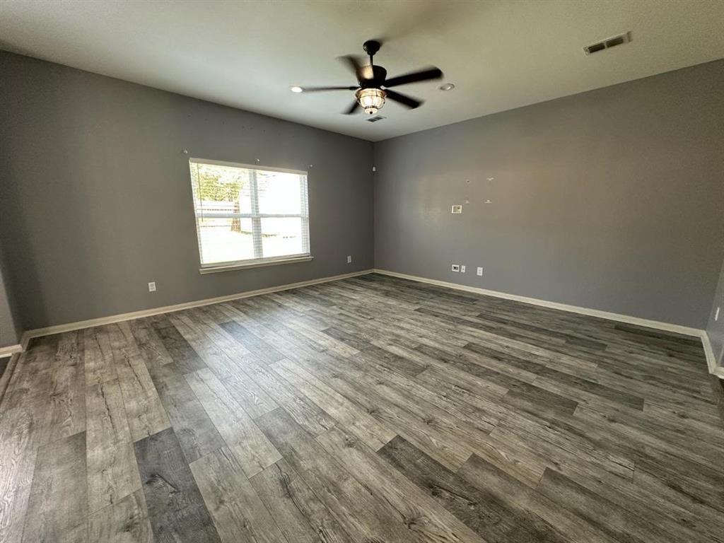 Shady Oaks Estates - Residential Lease