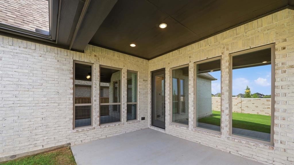 Trinity Falls - Residential