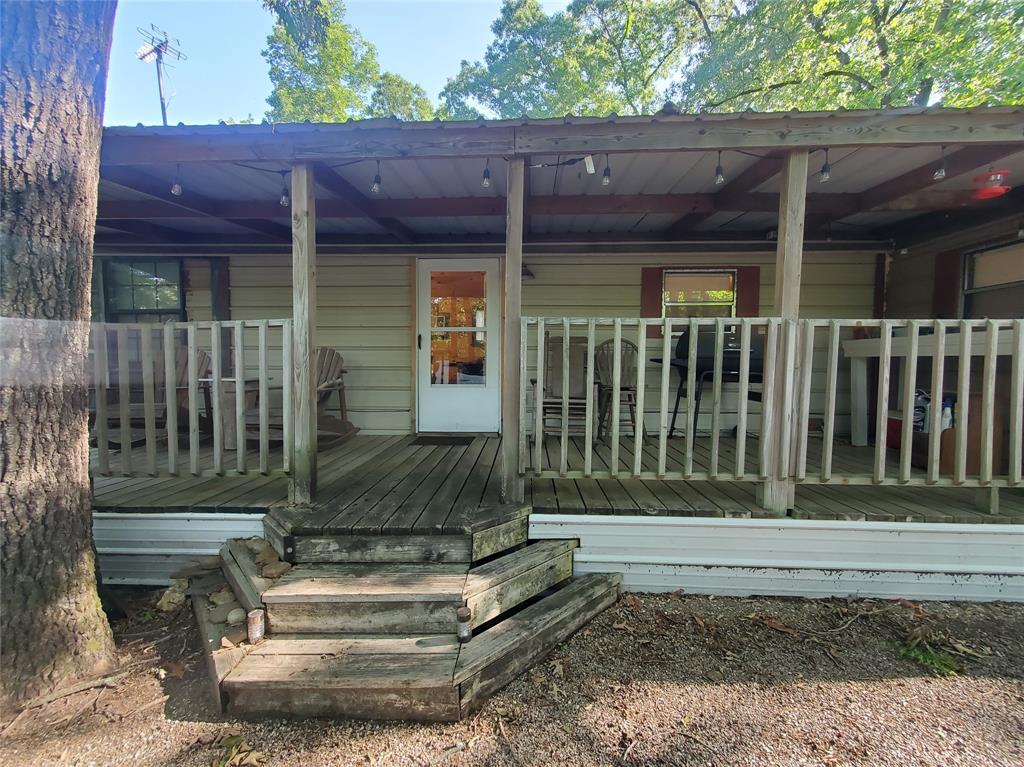 Minor L Helm Addn, Lot 5, Acres 4.635 - Residential