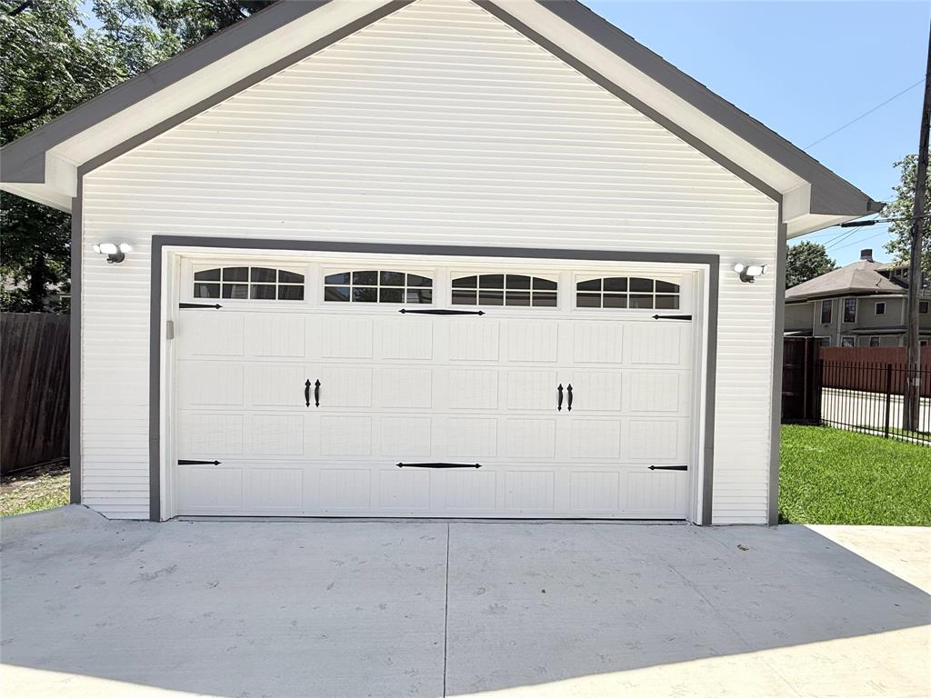 Blankenship & Blakes - Residential