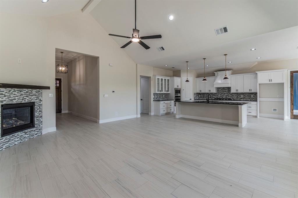 Steeplechase Country Est - Residential