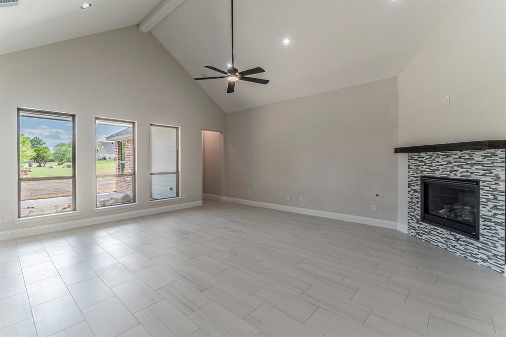 Steeplechase Country Est - Residential