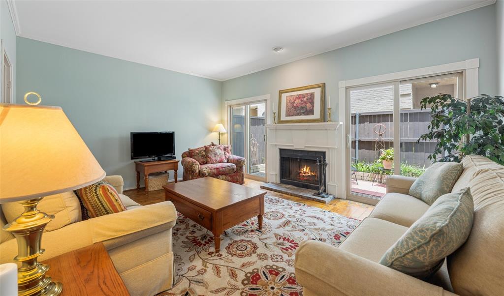 Cole Condo 4229 - Residential