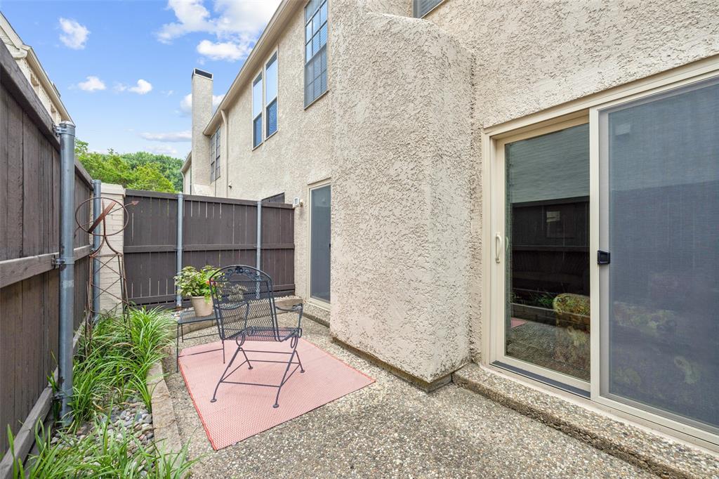 Cole Condo 4229 - Residential