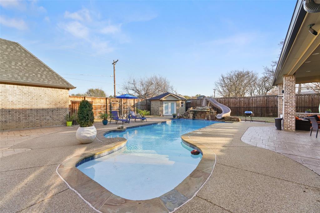 Elliott R M Add - Residential