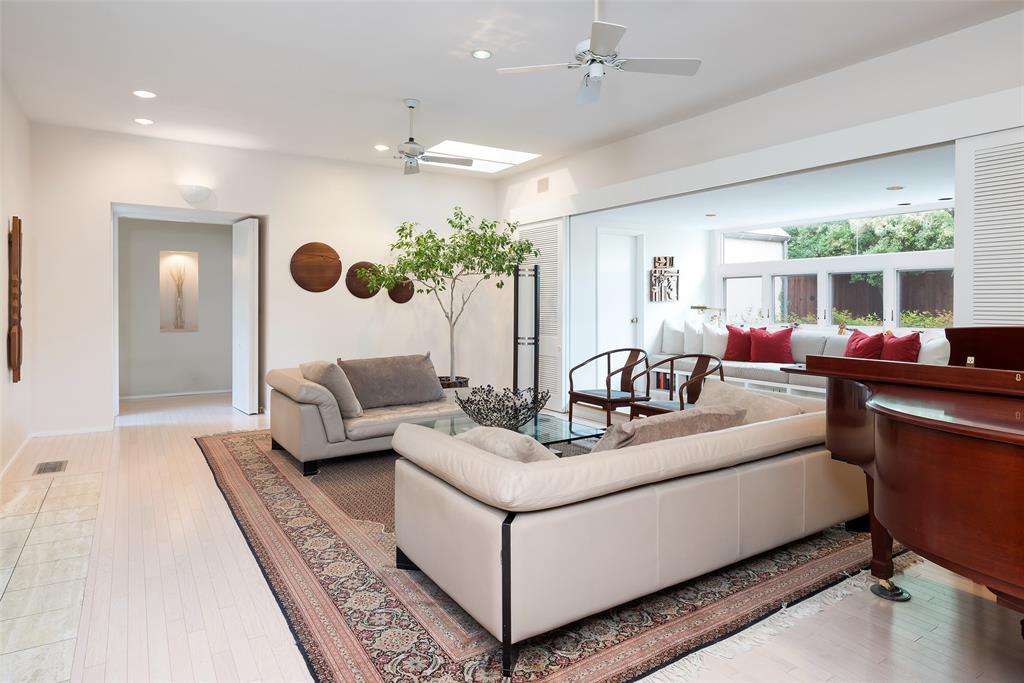 MIDWAY-NORTHWEST ESTATES - Residential