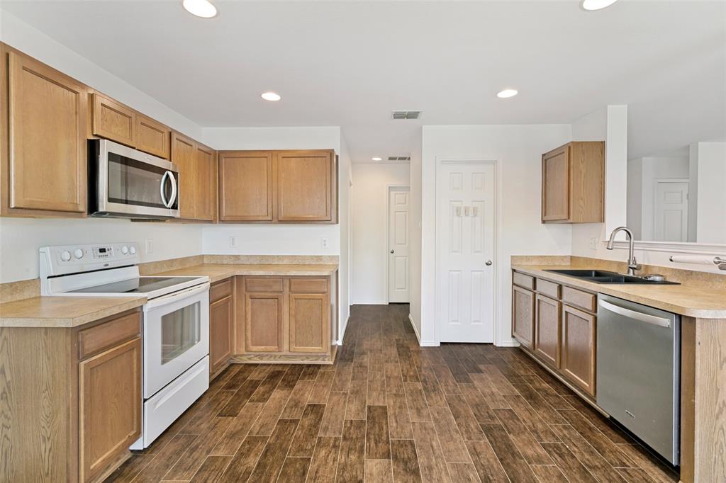 Wakefield Heights Ph 01 - Residential
