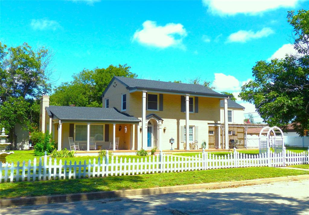 Crothers and White - Residential