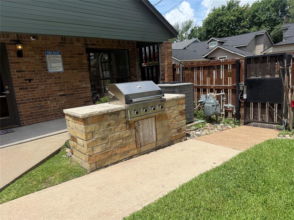 Bryan Street Station Condo - Residential