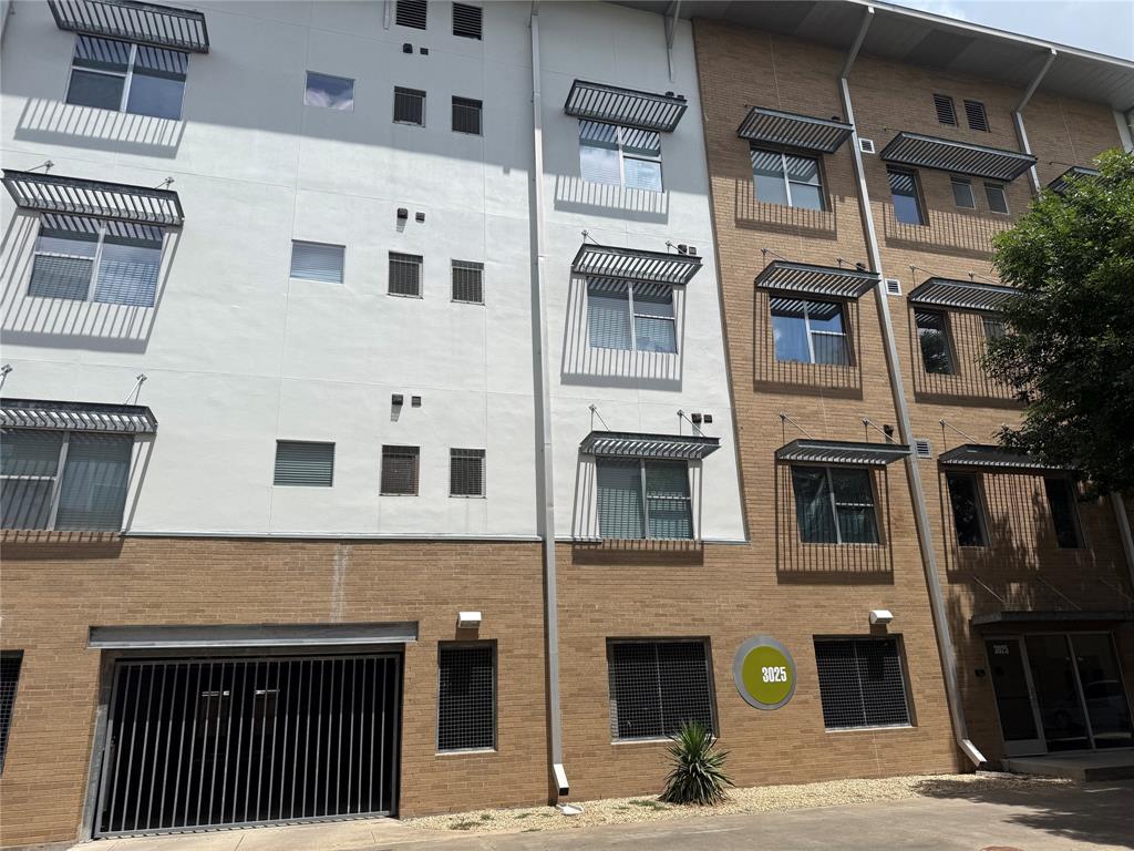 Bryan Street Station Condo - Residential