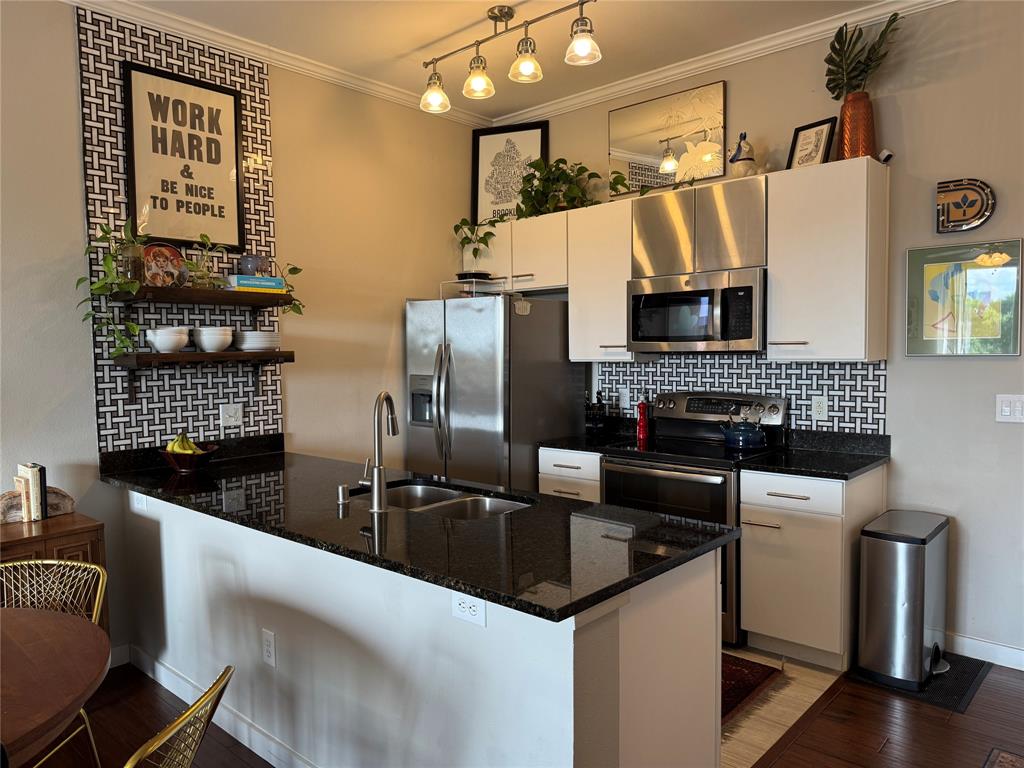 Bryan Street Station Condo - Residential