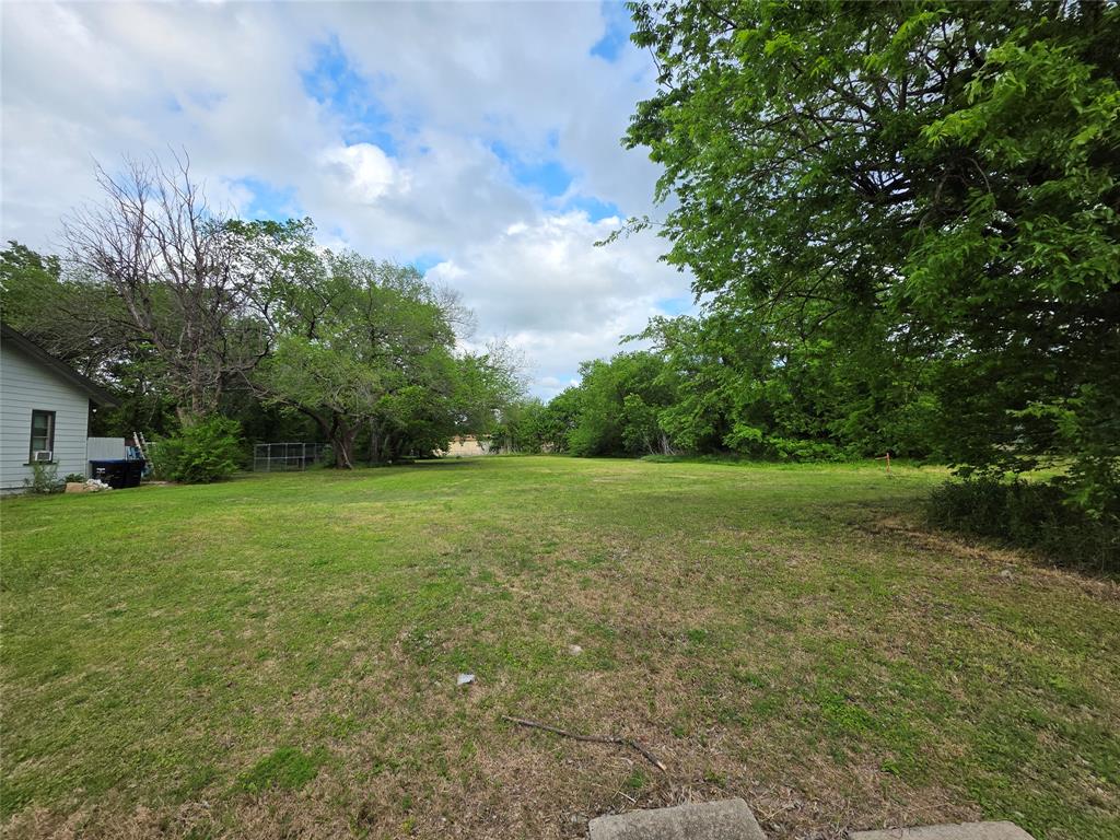 Opportunity to build on a .36-acre lot in a well-established area of Greenville. Surrounded by existing homes, this property offers a traditional neighborhood setting with convenient proximity to everyday essentials. Buyer to verify availability of utilities and building requirements.