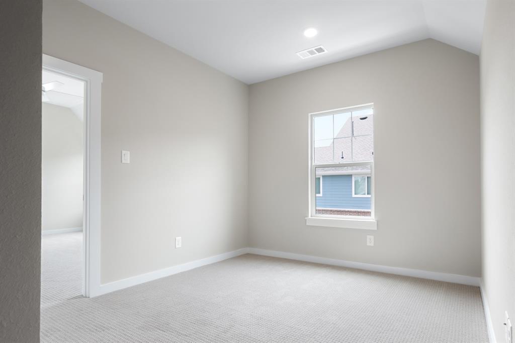 Woodbridge Townhomes Tr A-4 Ph 2 - Residential