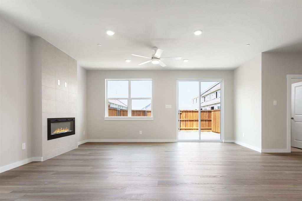 Woodbridge Townhomes Tr A-4 Ph 2 - Residential