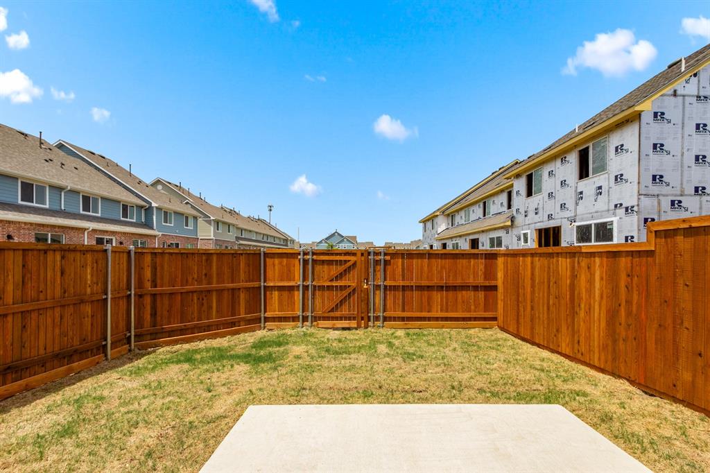 Woodbridge Townhomes Tr A-4 Ph 2 - Residential
