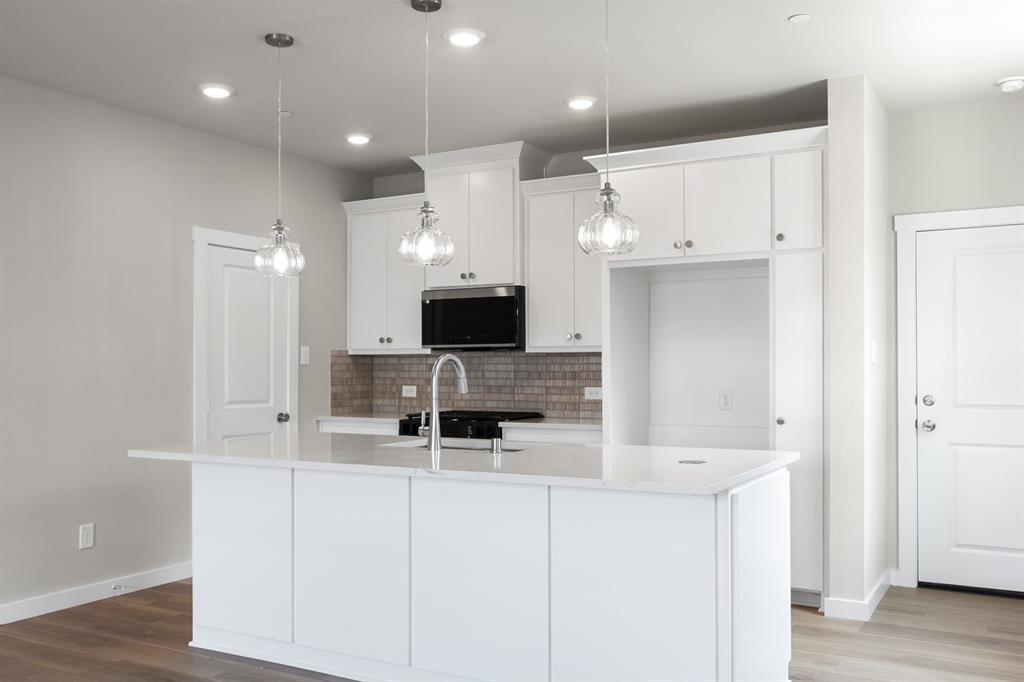 Woodbridge Townhomes Tr A-4 Ph 2 - Residential