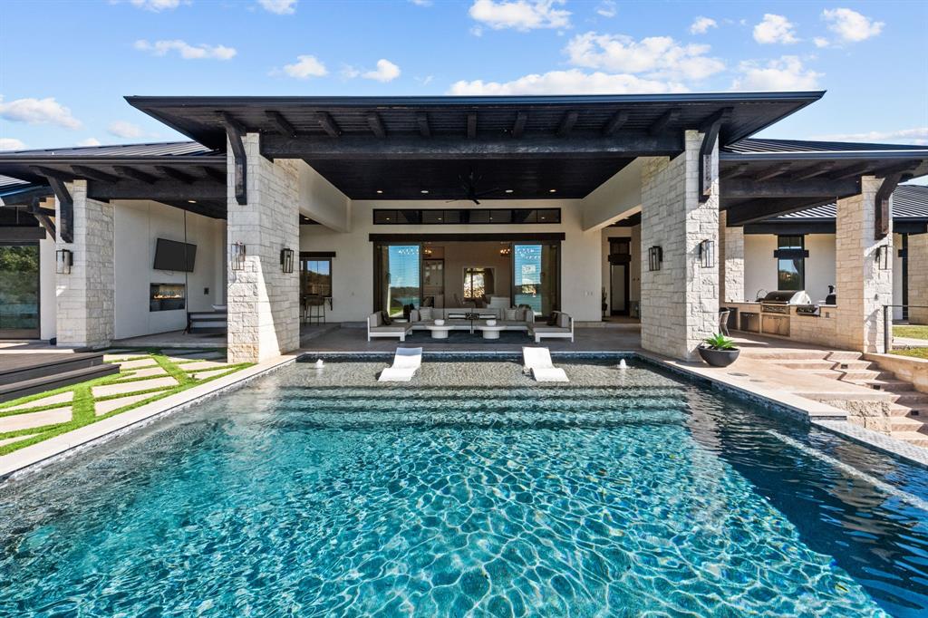 Ranch - Residential