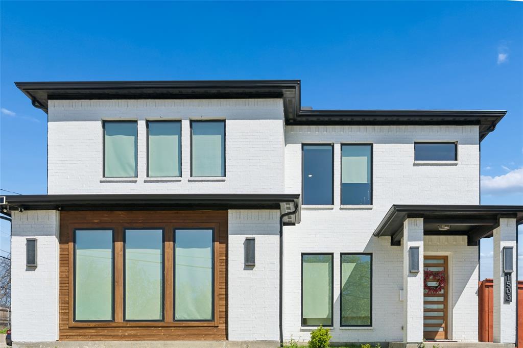 Contemporary modern new build conveniently located in the booming sector of Oak Cliff just minutes away from Bishop Arts District, Downtown and Uptown. This beautiful design displays high ceilings, oversized windows, and designer finishes, amazing kitchen with custom build refrigerator. Located on a corner lot on a hip top this property allows for great views. Featuring 2 primary suites 1 being located upstairs while the other being located downstairs, allows for flexibility of living arrangements. With over 60 boutique retail shops, restaurants, bars, coffee shops, and theater and art galleries within minutes, and only 5 minutes from downtown Dallas this makes a great location for a new home owner. Seller is ready to negotiate your offer. This property is also available to Rent