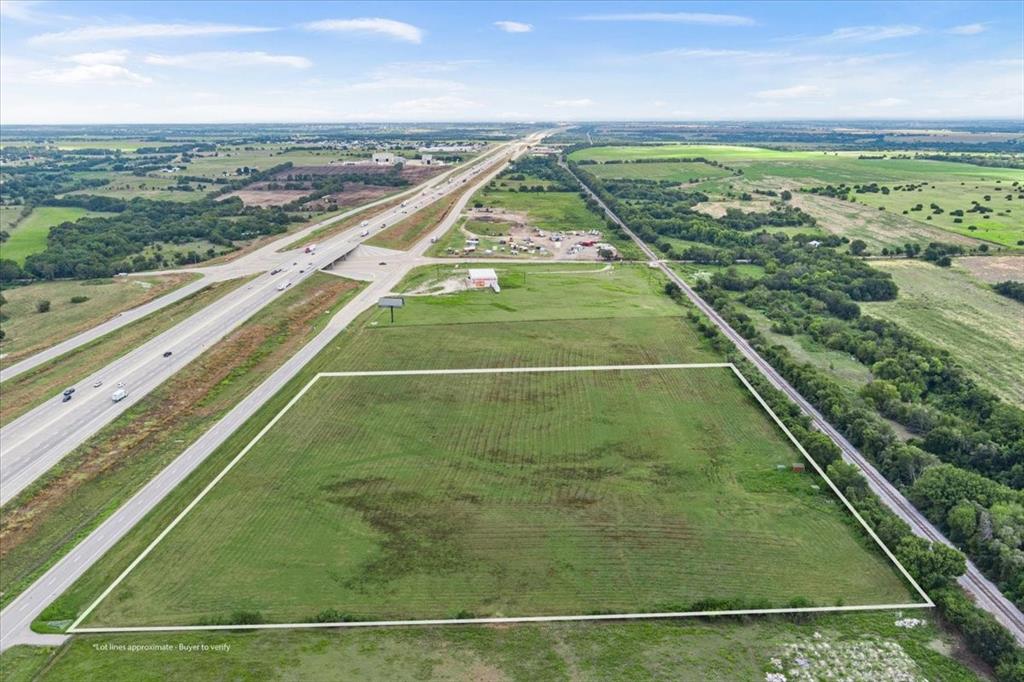 Introducing a prime investment opportunity with this exceptional property located at 15179 I 35 North, Troy, TX, 76579. Offering sought-after I-35 frontage and flexible unrestricted zoning, this property is ready to fulfill a variety of development needs. The availability of water and electricity, along with the planned addition of sewer access by late 2025, ensures seamless development potential. As an added benefit, the seller is open to dividing the property to suit your specific goals. 

*GROUND LEASE OPTIONS ALSO AVAILABLE*