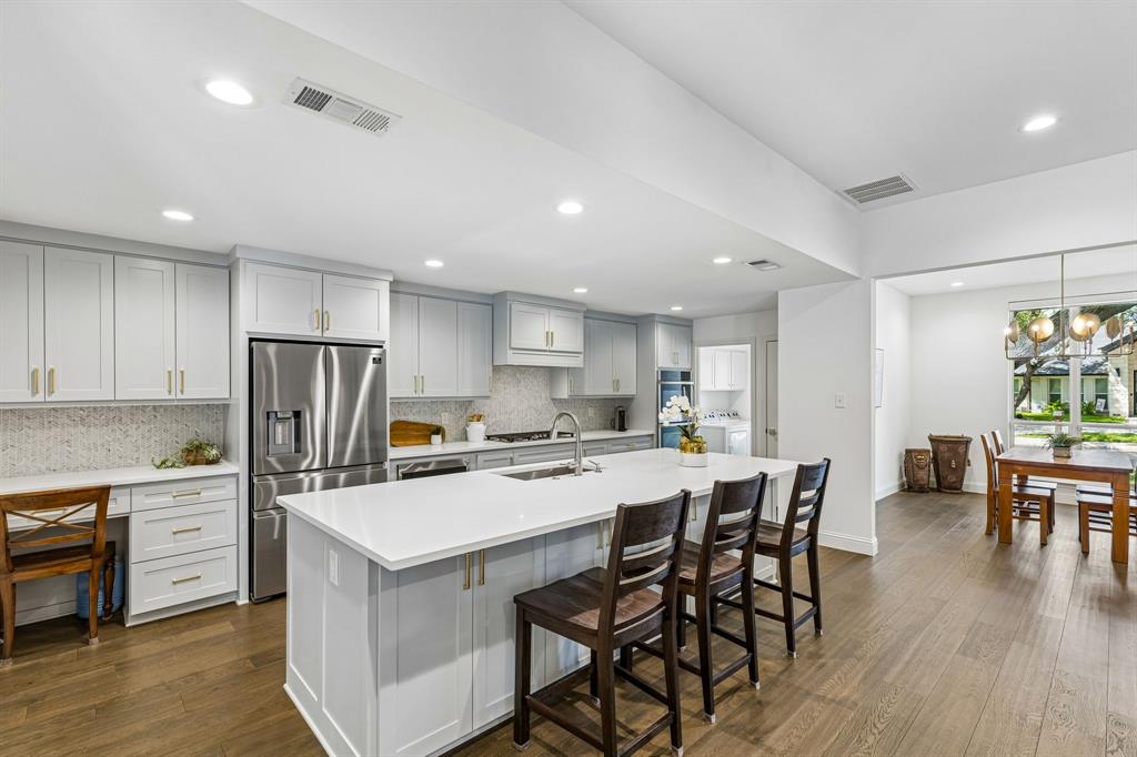 Prestonwood - Residential