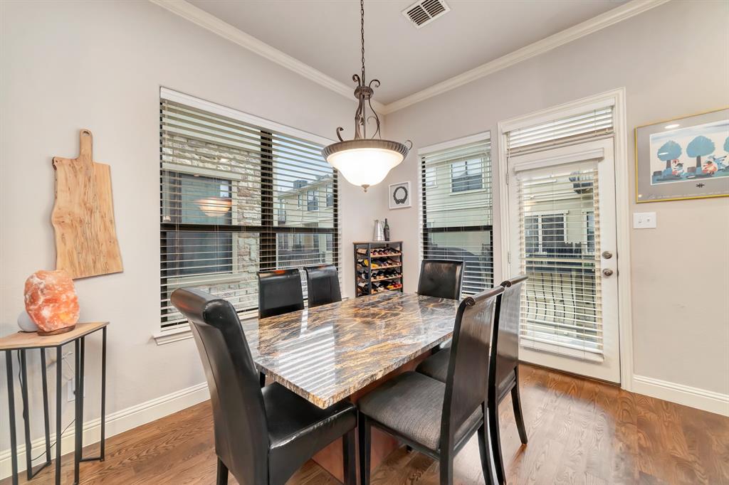 Town Homes At Legacy Town Center Ph Two - Residential