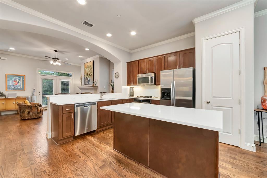 Town Homes At Legacy Town Center Ph Two - Residential