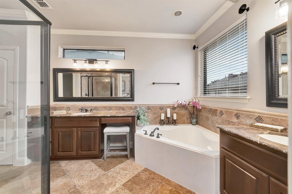 Town Homes At Legacy Town Center Ph Two - Residential