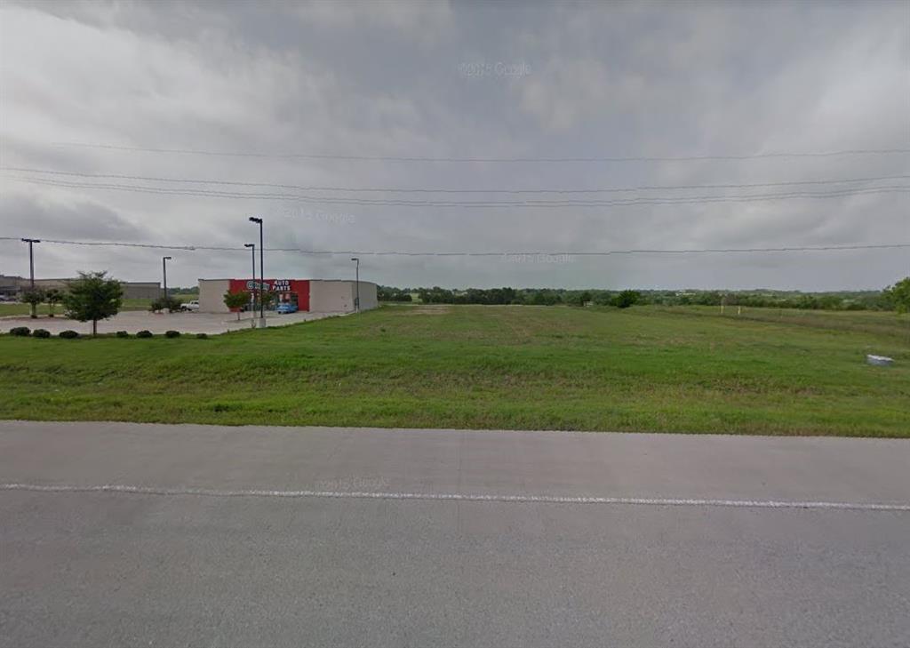 Farmersville Market Center II - Land