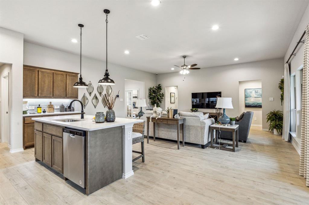 Stone Eagle - Residential