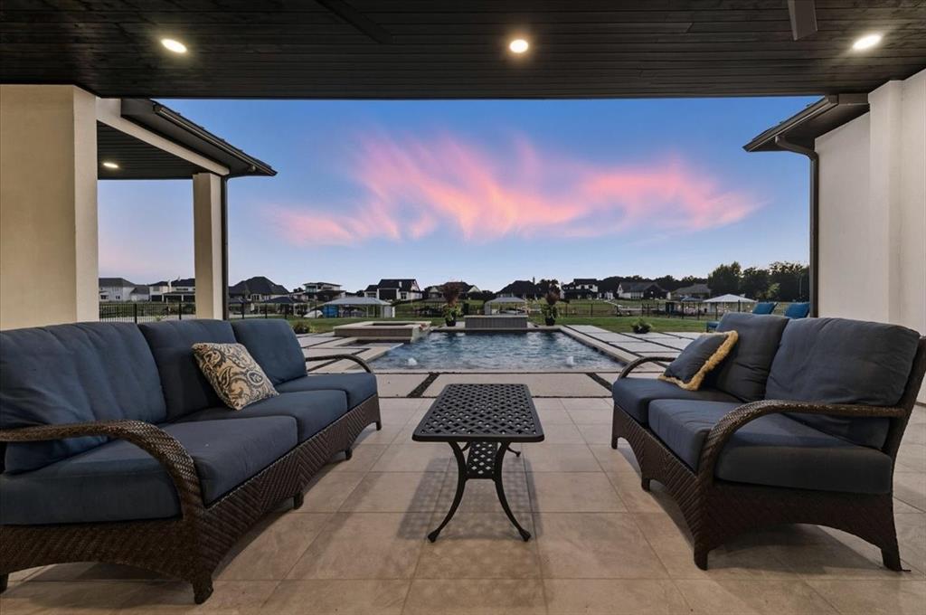 Laguna Bay - Residential
