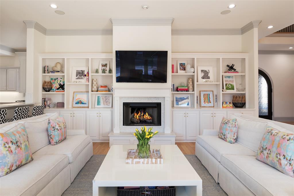 Walnut Crest - Residential