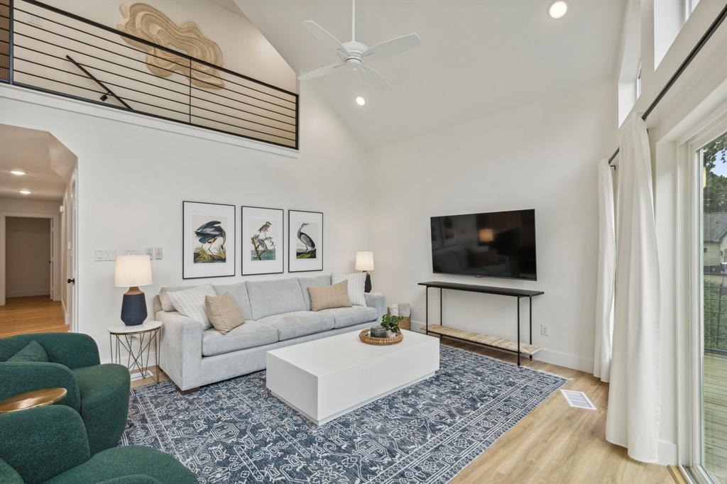 Point Lavista Sec 01 - Residential