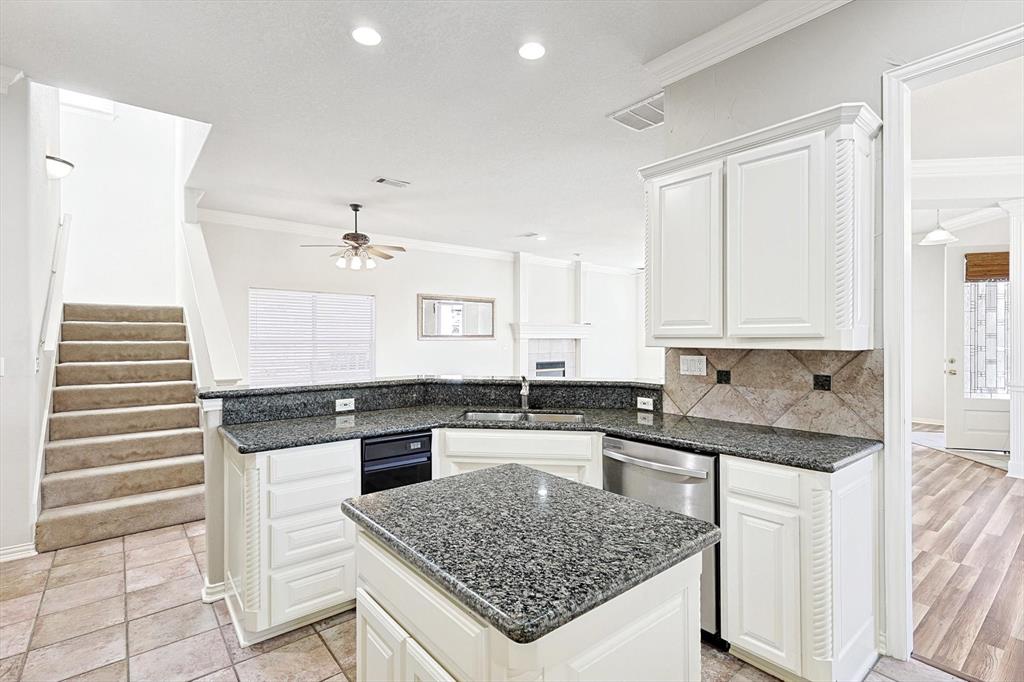 Lake Country Estates Add - Residential