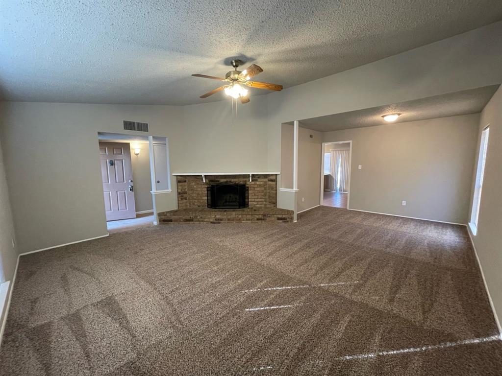 WOODFIELD ADDITION (ARLINGTON) - Residential Lease