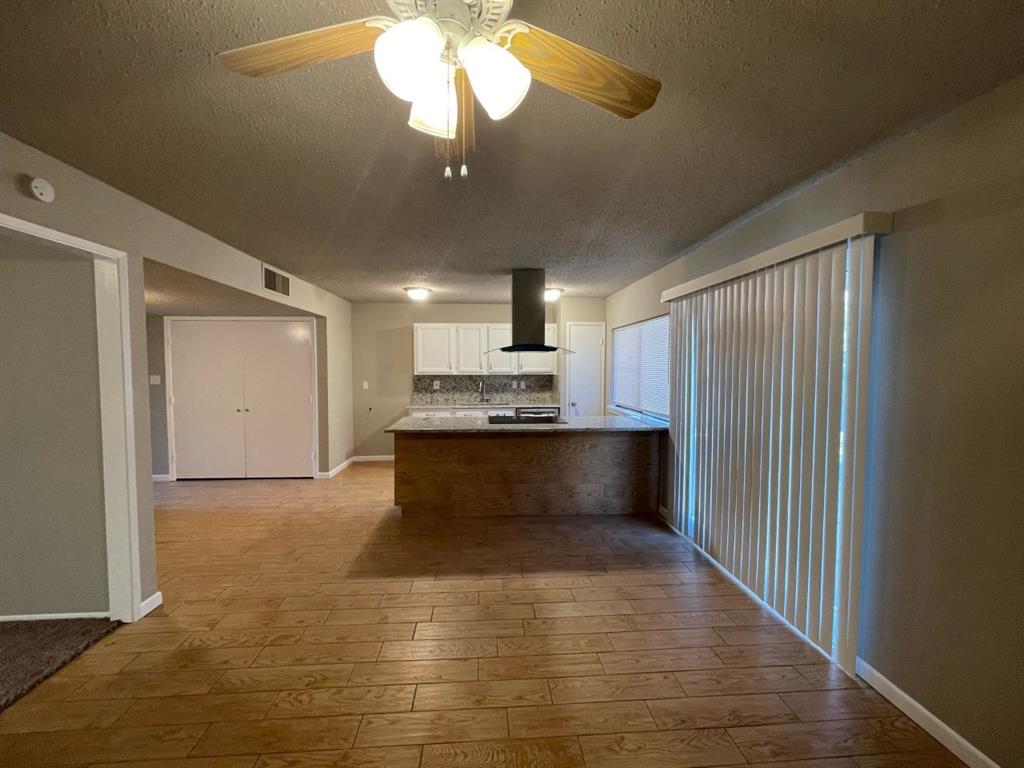 WOODFIELD ADDITION (ARLINGTON) - Residential Lease
