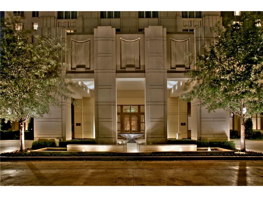 Ritz-Carlton Residences - Residential