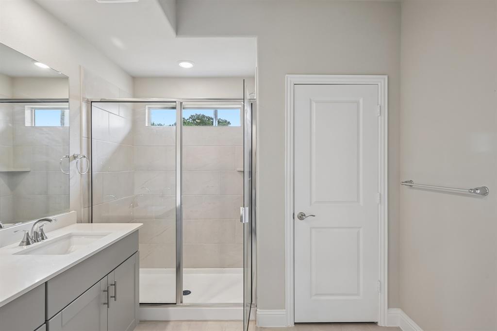 Lakehaven Ph 4 - Residential