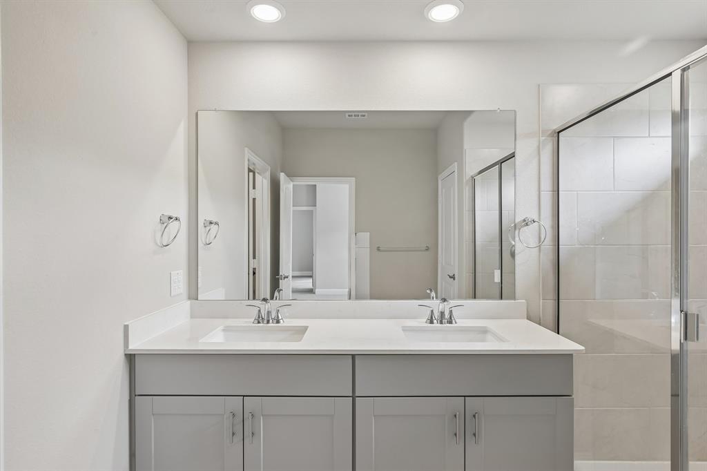 Lakehaven Ph 4 - Residential