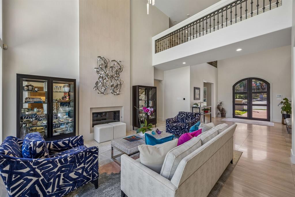 Oaktree Ph Four - Residential