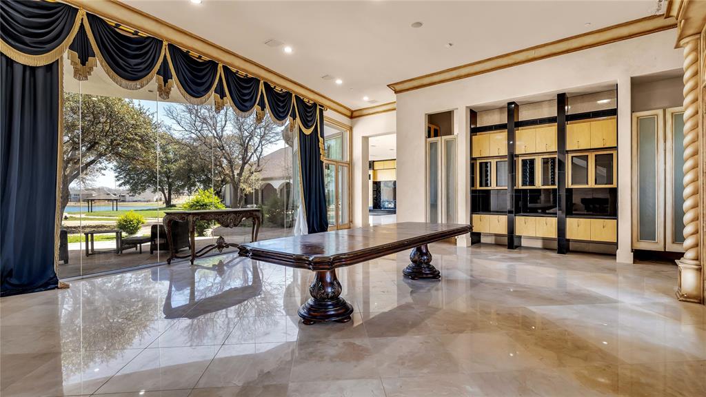 The Montclair - Residential