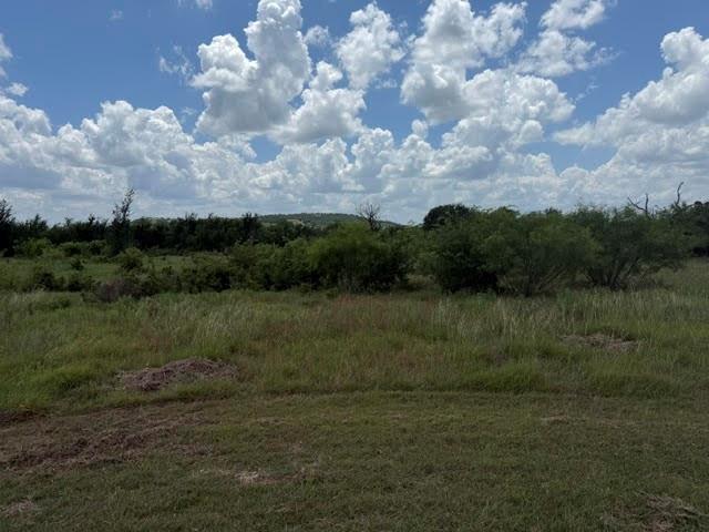 The Hills - Land